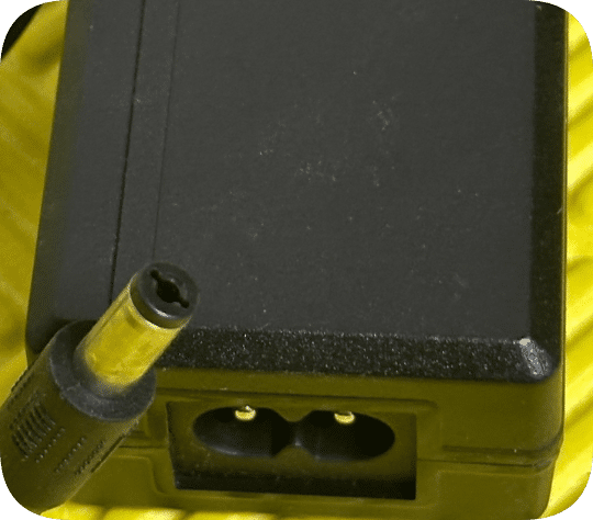 *Brand NEW*Compatible with FSW-120250 power adapter 12V 2.5A YUDA power display SW-120250