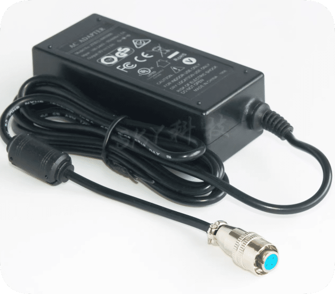 *Brand NEW*SanDisk card reader power supply 9V 3A aviation connector round four-pin JYH32-0903000 adapter with