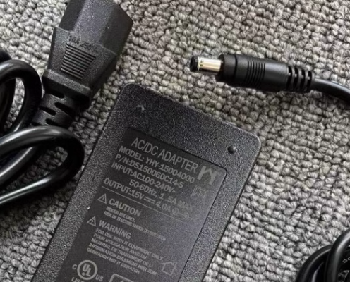 *Brand NEW*Original 15V 4.0A AC/DC ADAPTER YHY-15004000 P/N:DS150060C14-S Power Supply