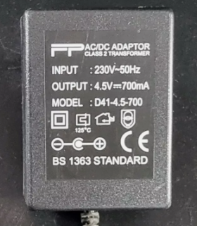 *Brand NEW*FP D41-06-1000 UK 3 Pin D41-4.5-700 Output 4.5V 700mA AC ADAPTER Power Supply