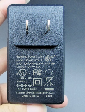 *Brand NEW*Original XSG-1901500HUS 19V 1.5A AC ADAPTER Power Supply *Brand NEW*Original XSG-1901500HUS 19V 1.5A AC ADAPTER Power Supply