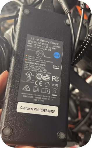 *Brand NEW*Decathlon Electric Vehicle 42V2A Large 4-pin DZL(M)3710A0 Charger 42.0V2.0A84W 36V42V *Brand NEW*Decathlon Electric Vehicle 42V2A Large 4-pin DZL(M)3710A0 Charger 42.0V2.0A84W 36V42V