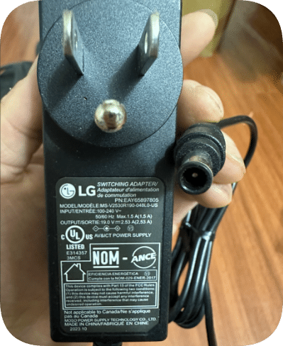 *Brand NEW*Power Adapter 19V 2.53A Round 6.4mm Port with Pins (MS-V23035190-004-001)LG Genuine 19V 2.53A Monit *Brand NEW*Power Adapter 19V 2.53A Round 6.4mm Port with Pins (MS-V23035190-004-001)LG Genuine 19V 2.53A Monit