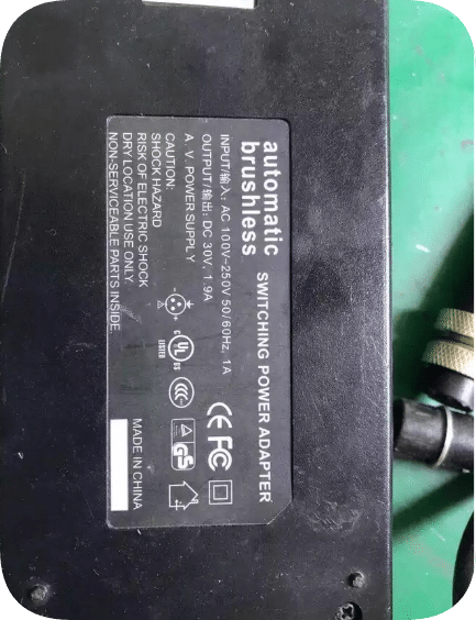 *Brand NEW*Automatic brushless power adapter DC30V 1.9A 3-pin three-hole aviation connector charger cable