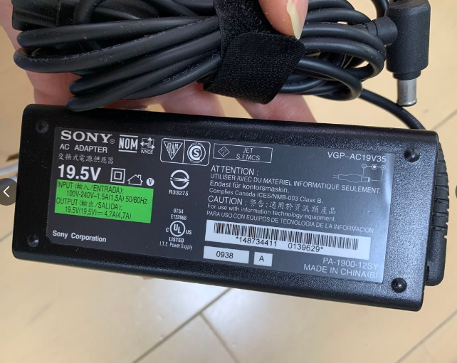 *Brand NEW* Sony VGP-AC19V35 PA-1900-12SY 19.5V 4.74A AC ADAPTER Power Supply - Click Image to Close