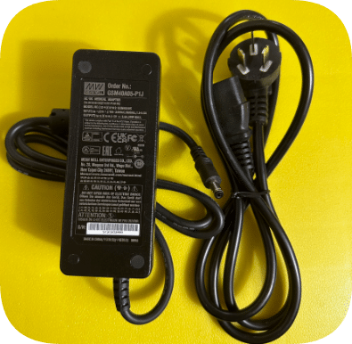 *Brand NEW*Original MW GSM40A05-P1J 5V 5A AC ADAPTER Power Supply