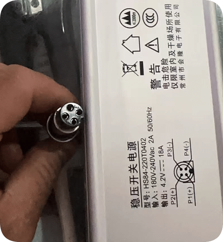*Brand NEW*Applicable to Huilong voltage-stabilized switching power supply model HS84-220T0402 output 4.2V 18A