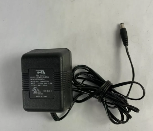 *Brand NEW*Genuine Cyber U090070D30 Output 9 V 700mA AC Adapter Power Supply